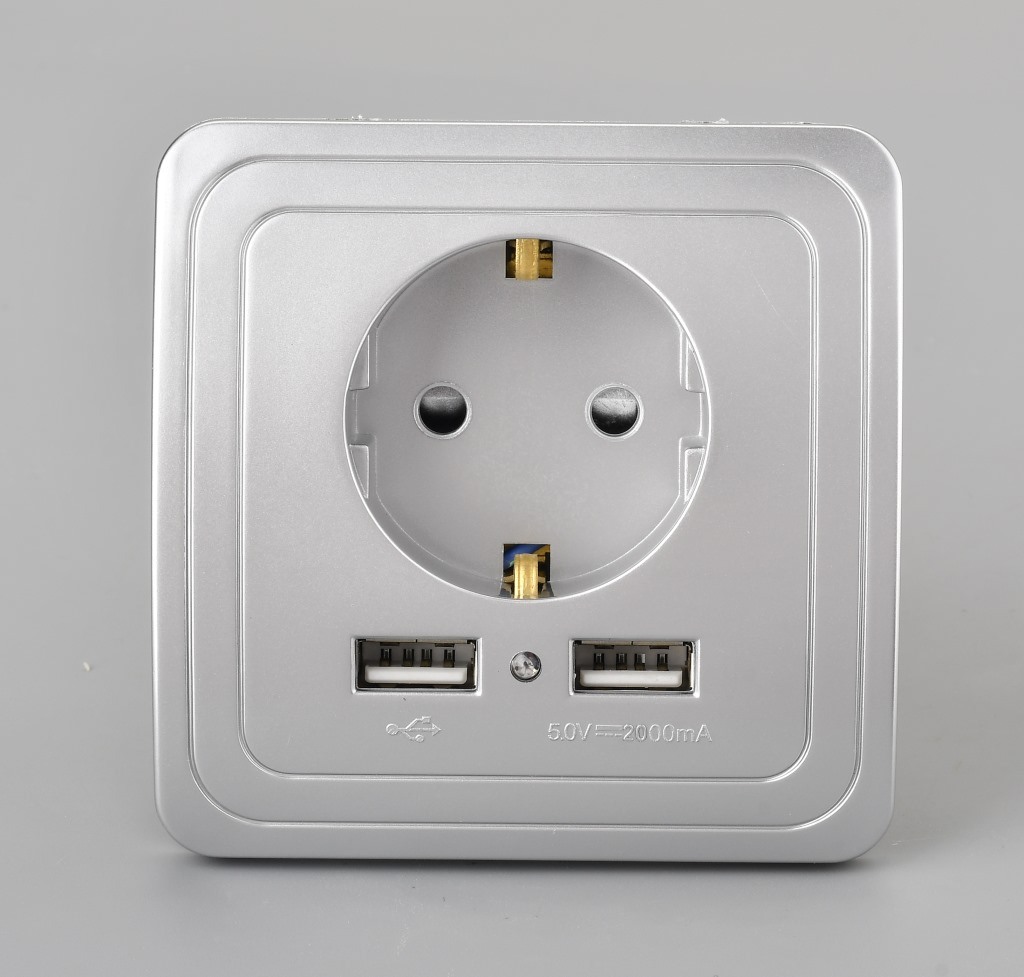 Is Using USB Wall Socket  Safe Or Not?