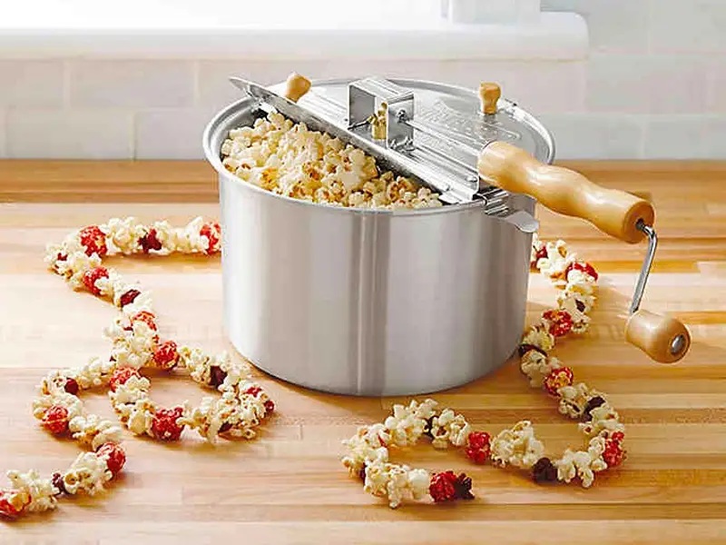 Stovetop Popcorn Popper – Usage and Advantages