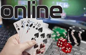 What are the various bonuses available in online casinos?