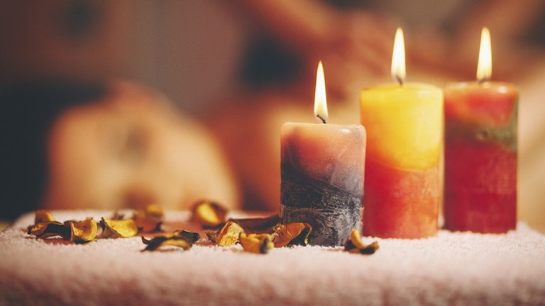 Why You Should Prefer To Buy Candles From Online Websites
