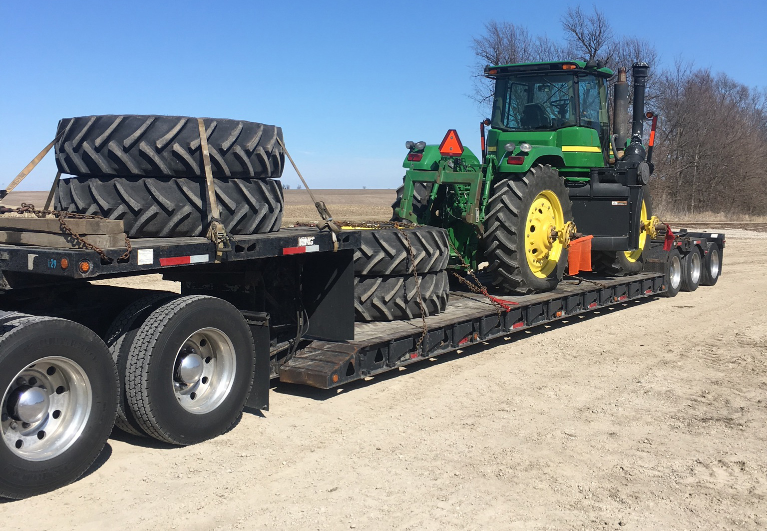 Process of Shipping a Tractor Through Carrier from One Location to Another