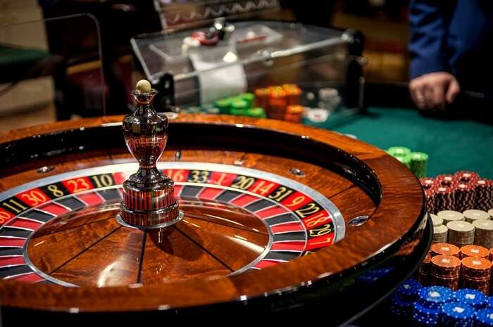 Why Understanding the Rules of Live Casinos is Essential?